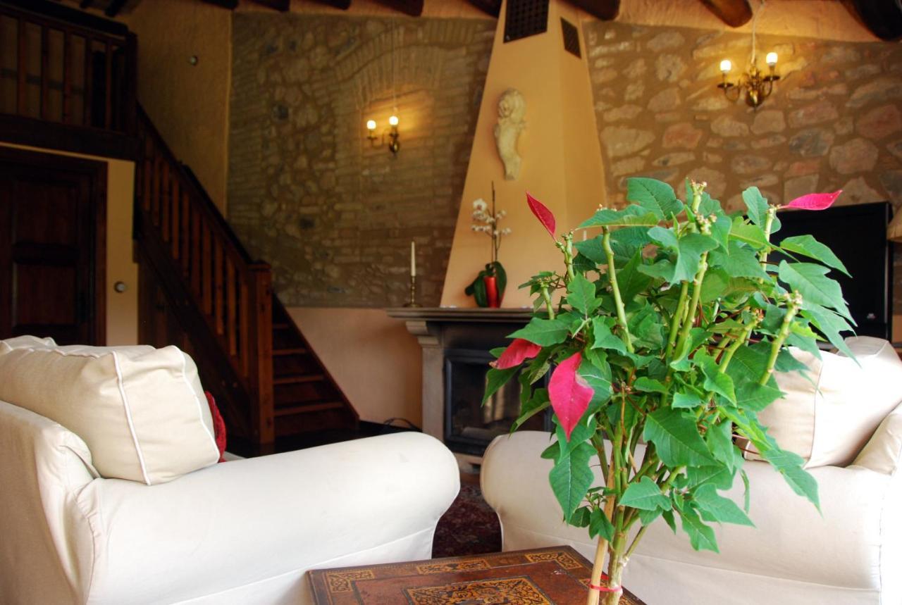 Apartmán Castell De Riudabella Vimbodi I Poblet Exteriér fotografie