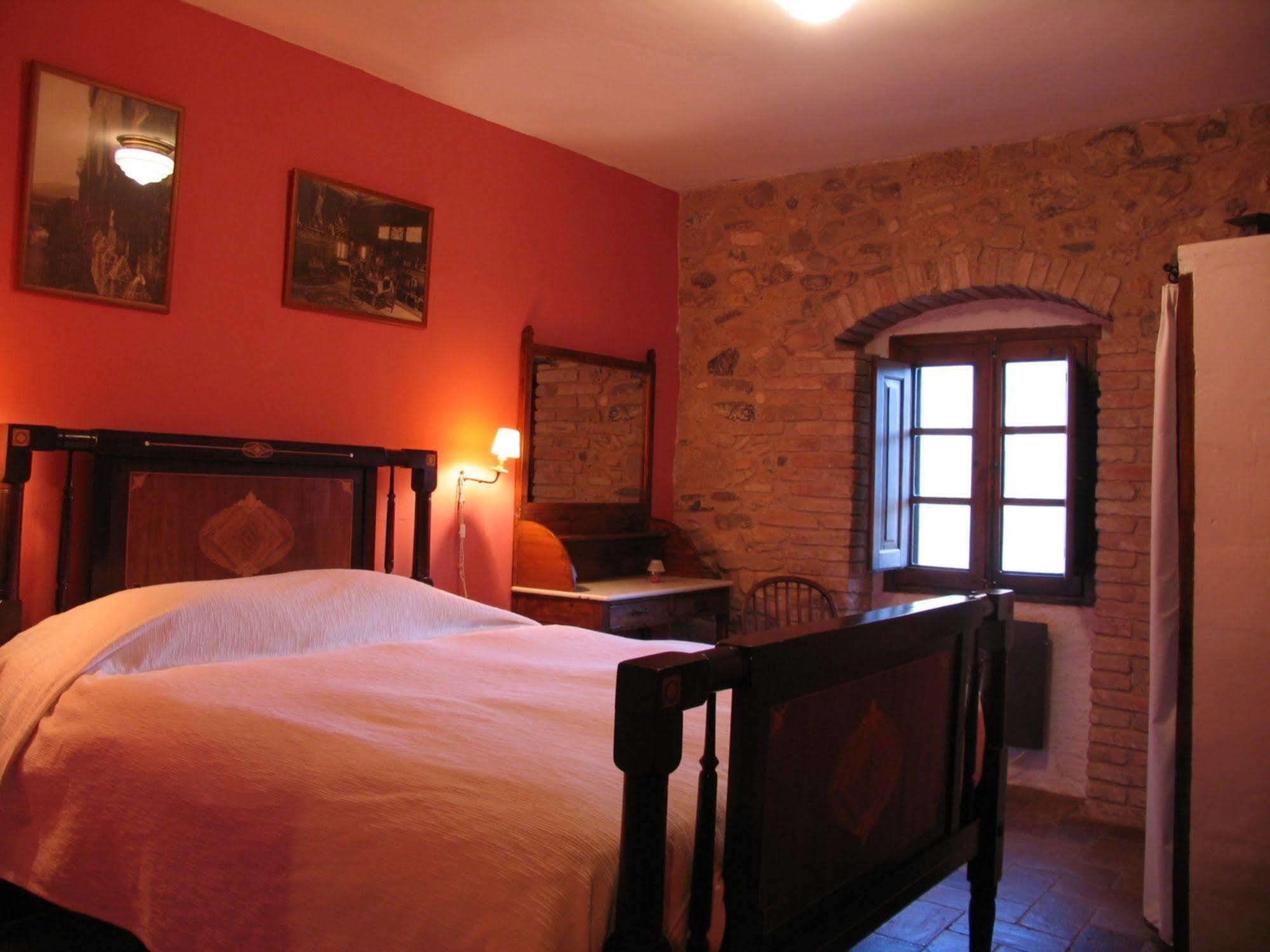 Apartmán Castell De Riudabella Vimbodi I Poblet Exteriér fotografie